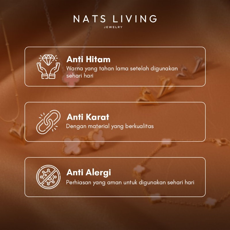 Nats Living Kalung Clover Titanium Wanita 5