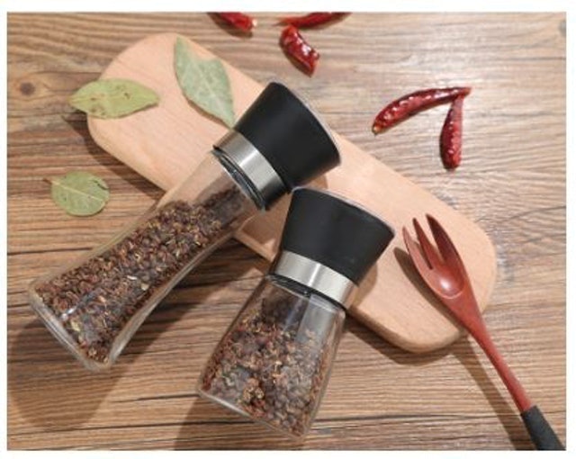 Vintage Story Pepper Mill Grinder