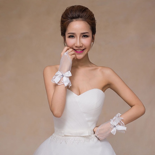 Sarung Tangan Pengantin Renda  4