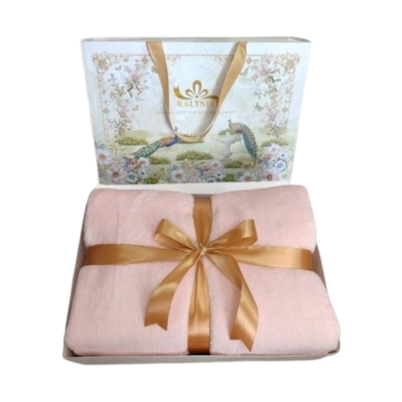 Ralysia Hampers Selimut Bulu 1