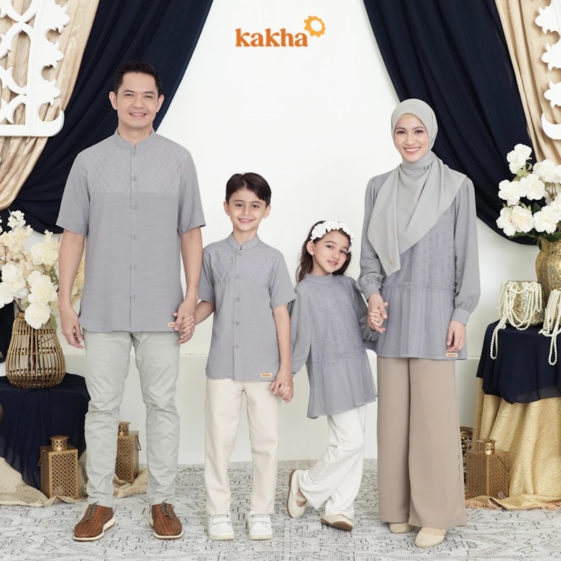 Kakha Sarimbit Keluarga Cordoba (A) 3
