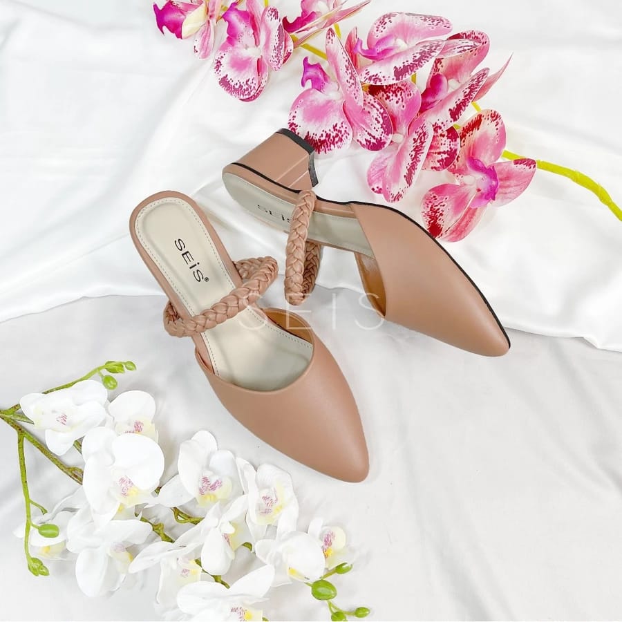 SEIS SEIS Vania Mules Wanita