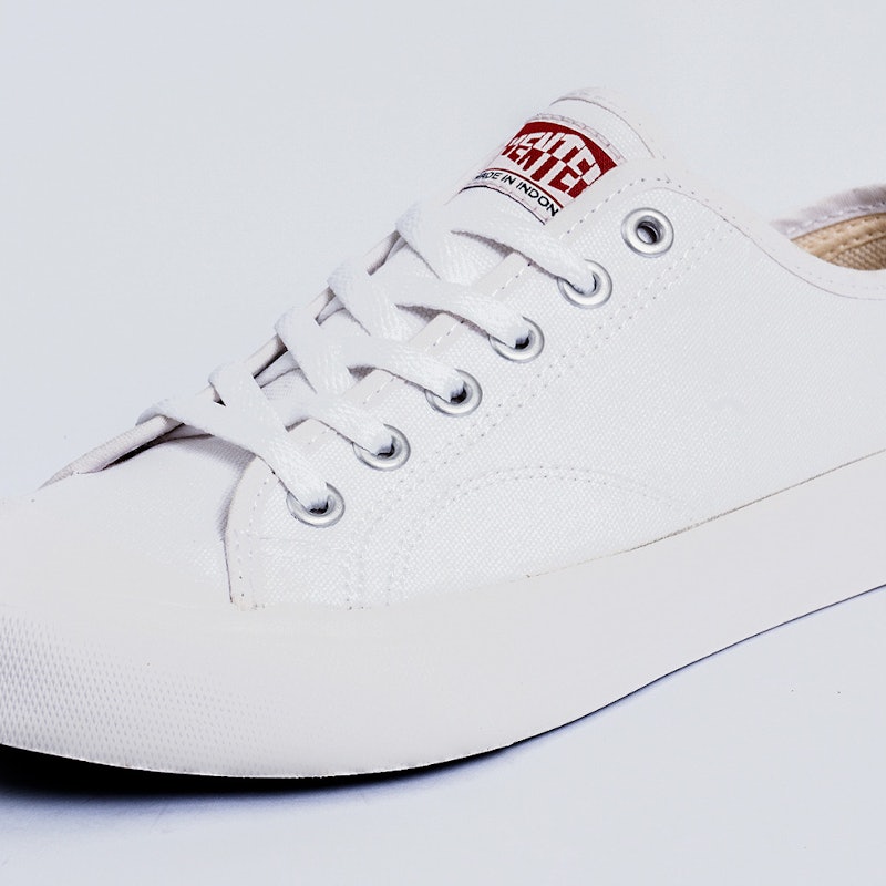 Ventela Basic Low White 2