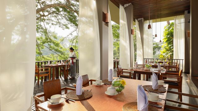 Maya Ubud Resort & Spa Bali  4