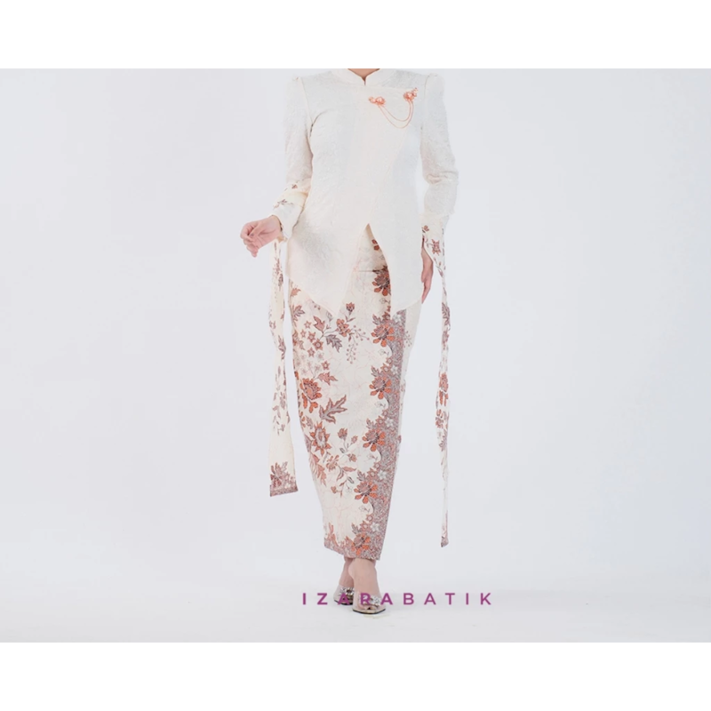 Izarabatik Kartika Series Jacquard Fukuro Bross Set Kebaya Janggan Batik Modern 2