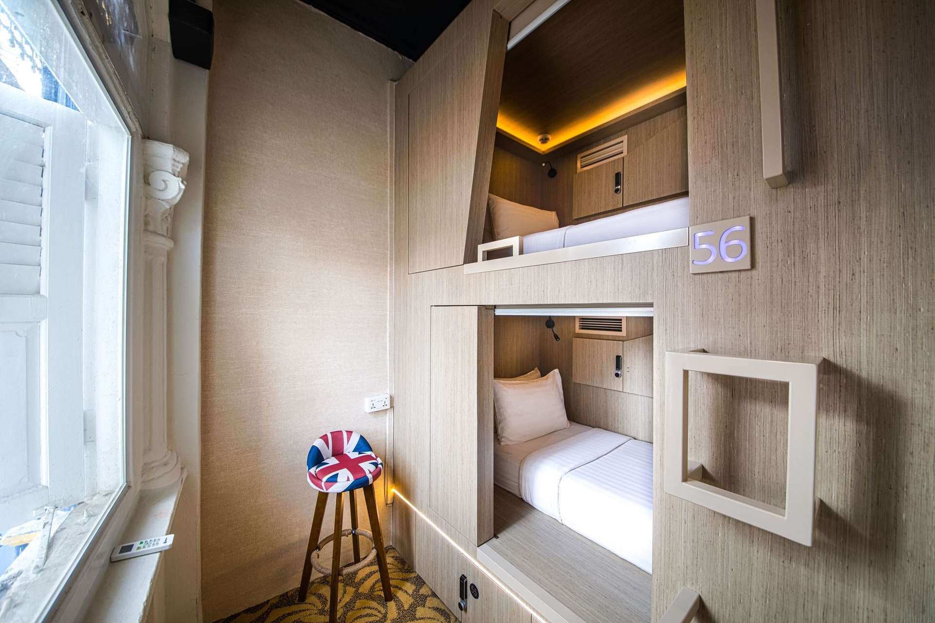CUBE Boutique Capsule Hotel @ Kampong Glam 1
