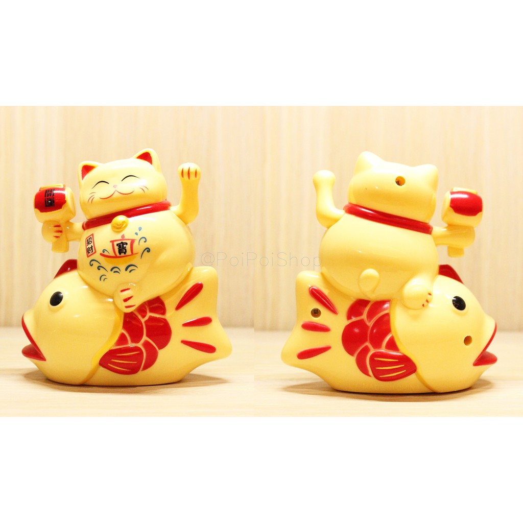  Maneki Neko Ikan Koi