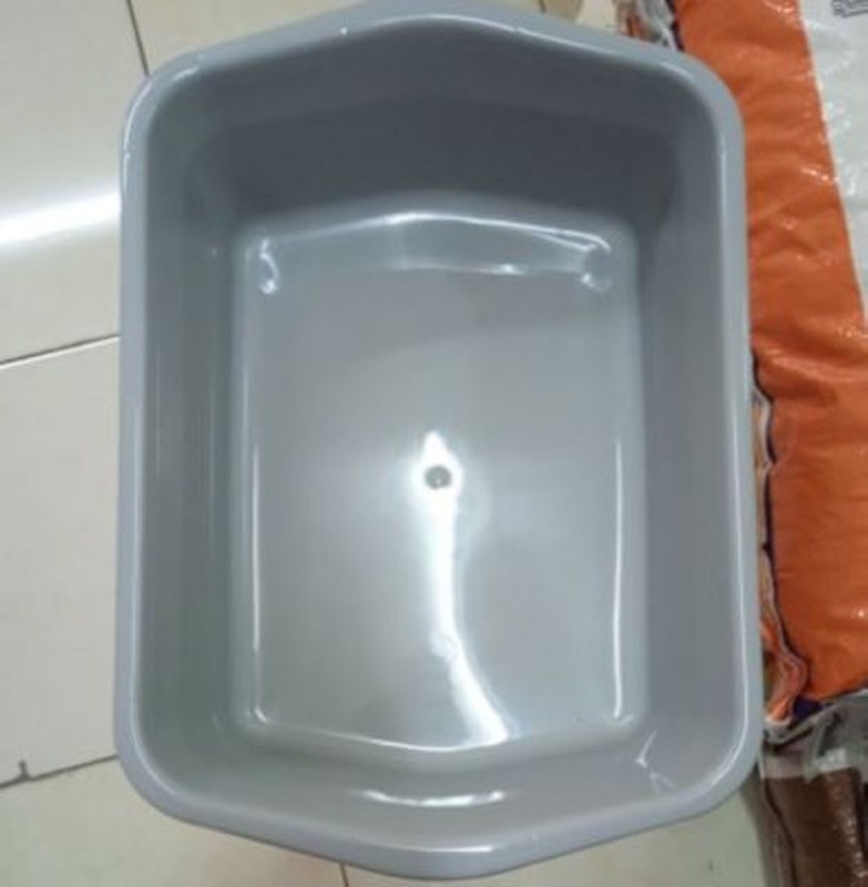 Cat Litter Box Plastic Medium 1