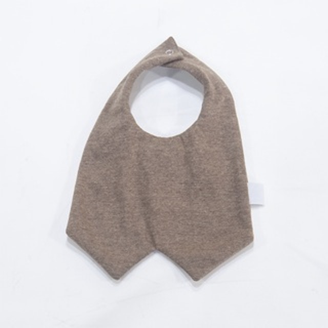 Cribcot  Tux Slaber Bib