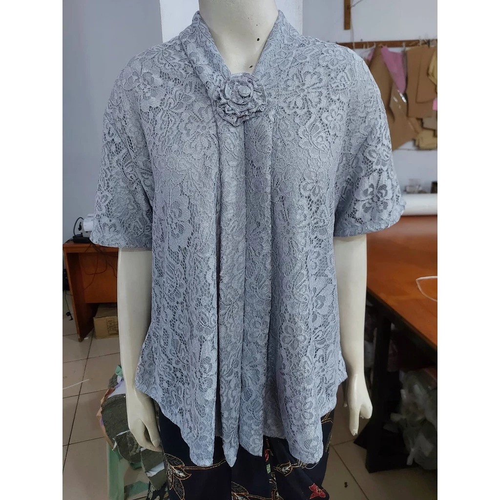  Keroncong Busana Kebaya Floy Brokat