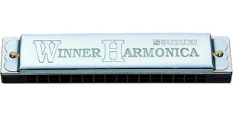 Suzuki Winner Tremolo 16 Harmonica – C 2147