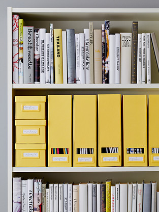 Inter IKEA Systems B.V. IKEA BILLY Bookcase 005.220.47