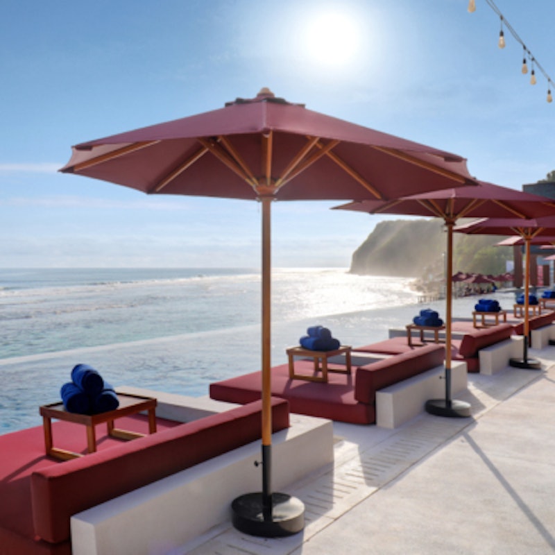 White Rock Beach Club 2