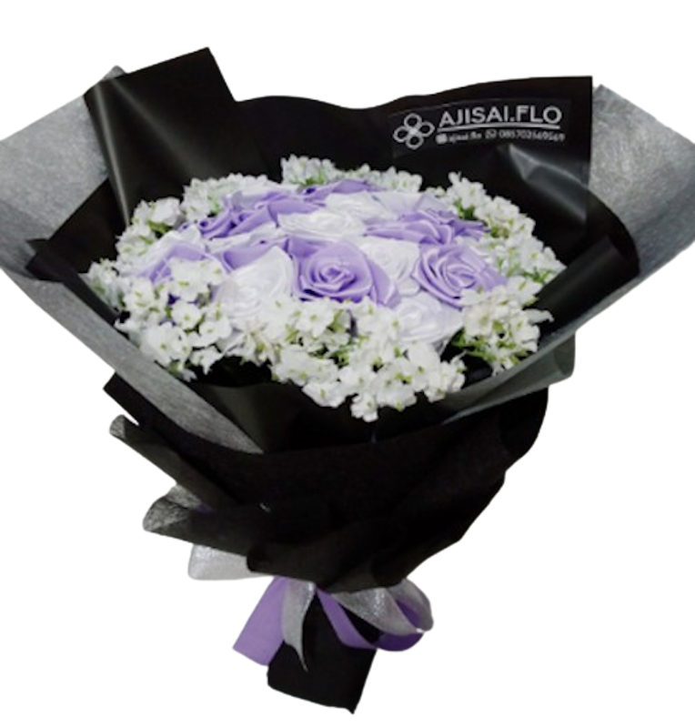 Buket Bunga Mawar Satin + Baby's Breath 1