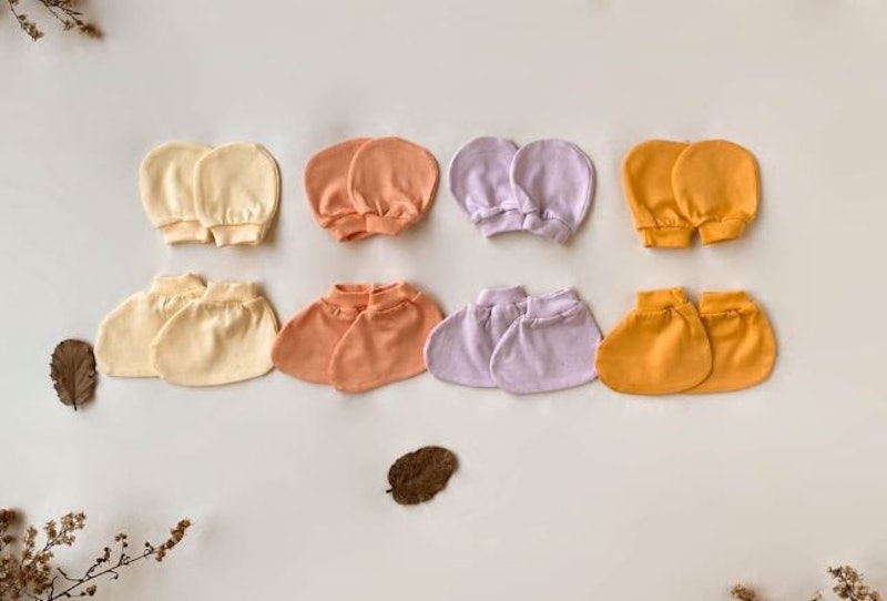 STK - Mitten And Booties 3