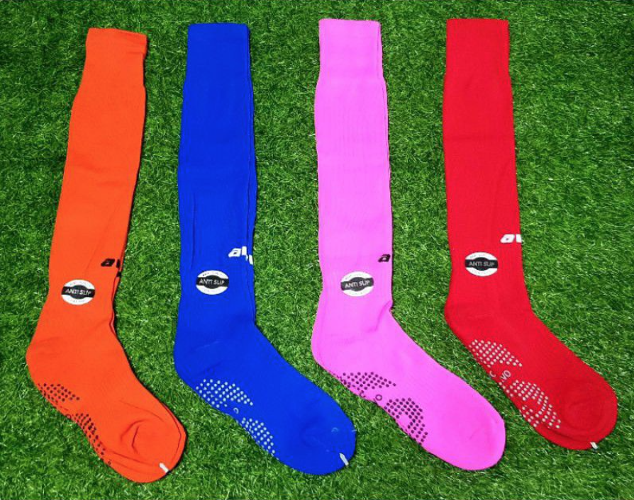 Avo Kaus Kaki Bola Antislip Panjang R8