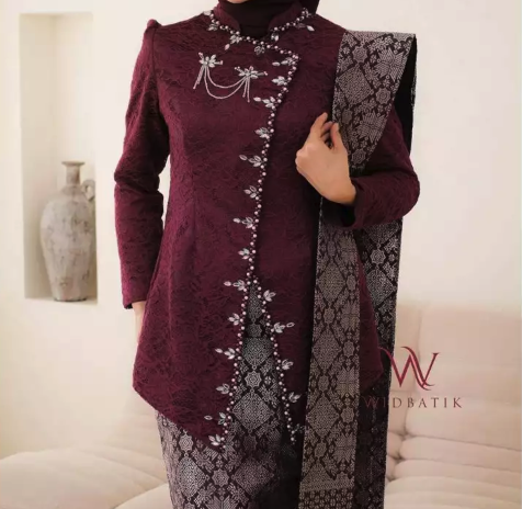  Batik Rais Anjani Kebaya Janggan