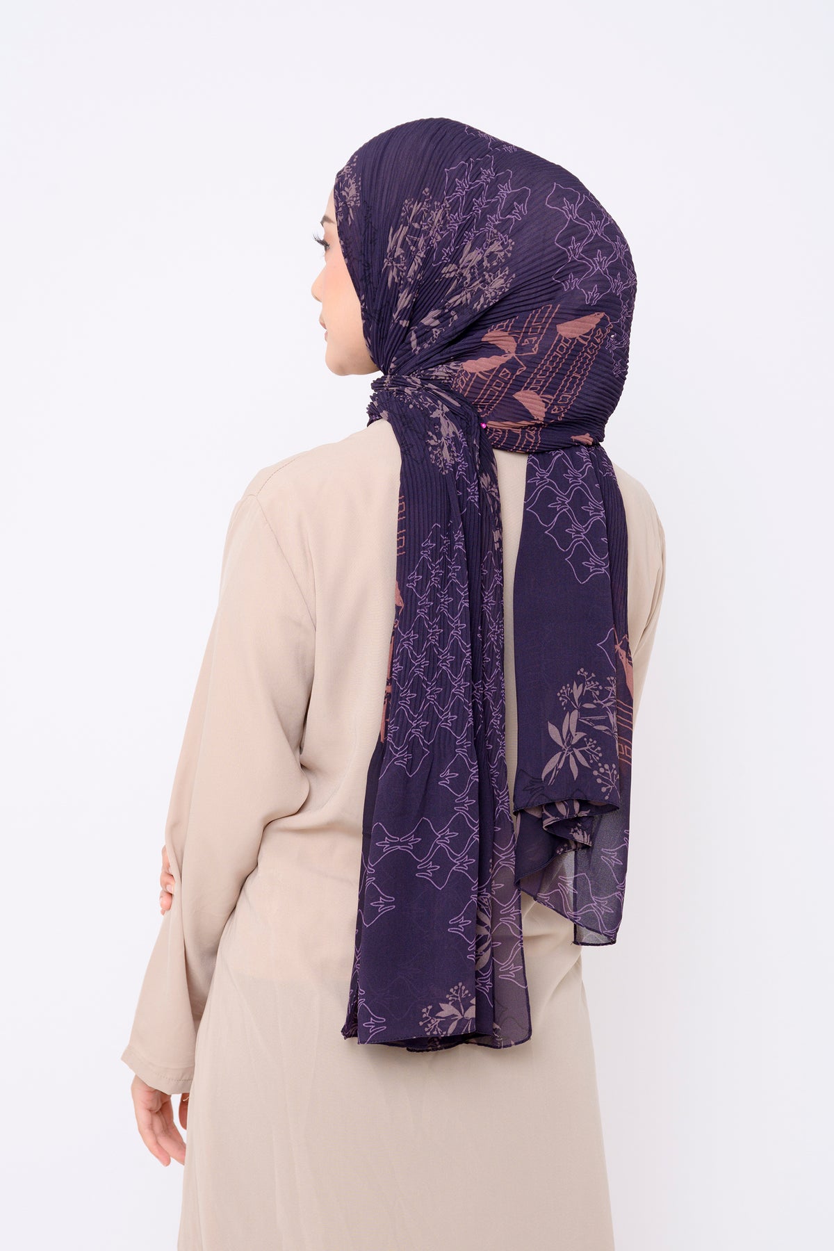 Bea Jam Pashmina Plisket - Jelita Indonesia - Edisi Palembang