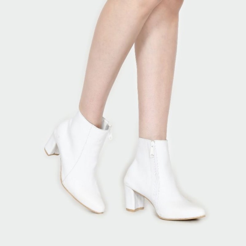 M&T Boots Chelsea Heels Chunky 4