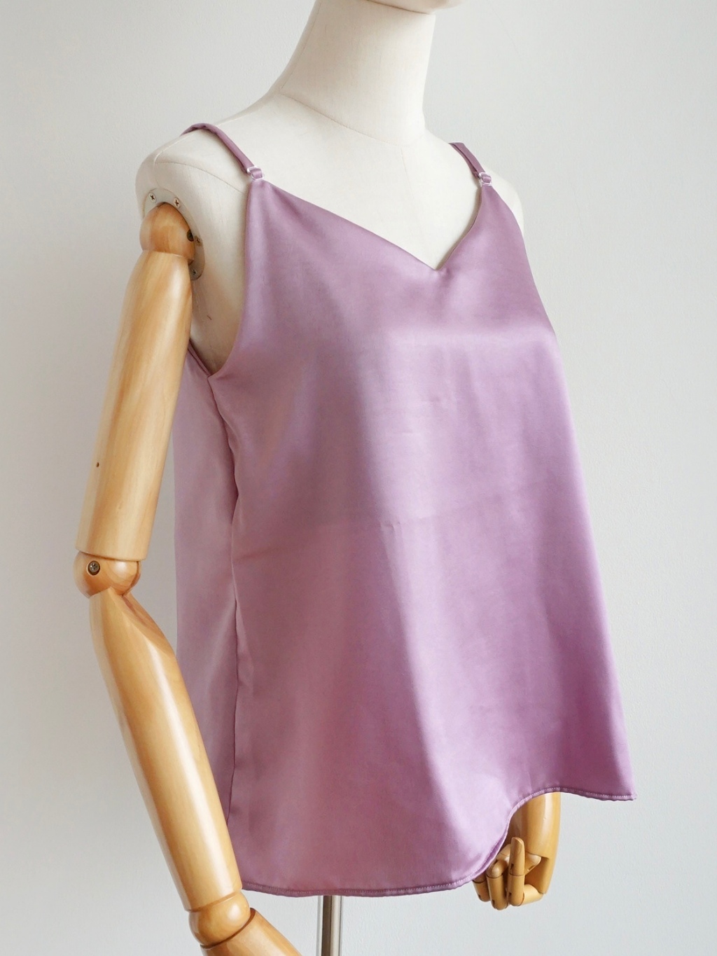  Benangsari Inner Tank Top Satin 