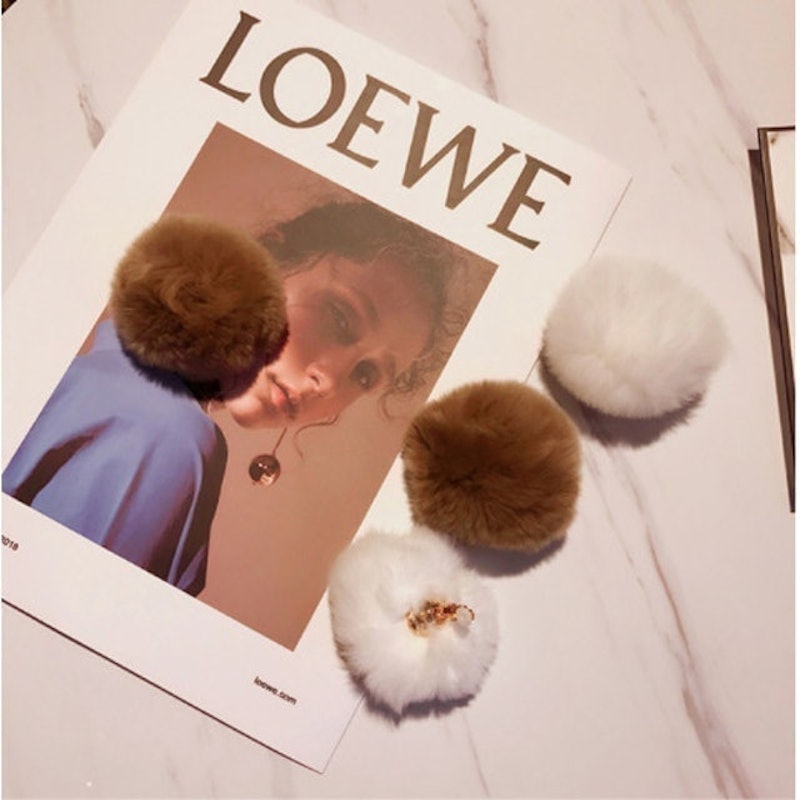 Pompom Ear Clip 02C718R 3