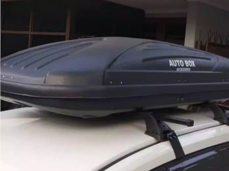 Roof Box Universal 650 L 2
