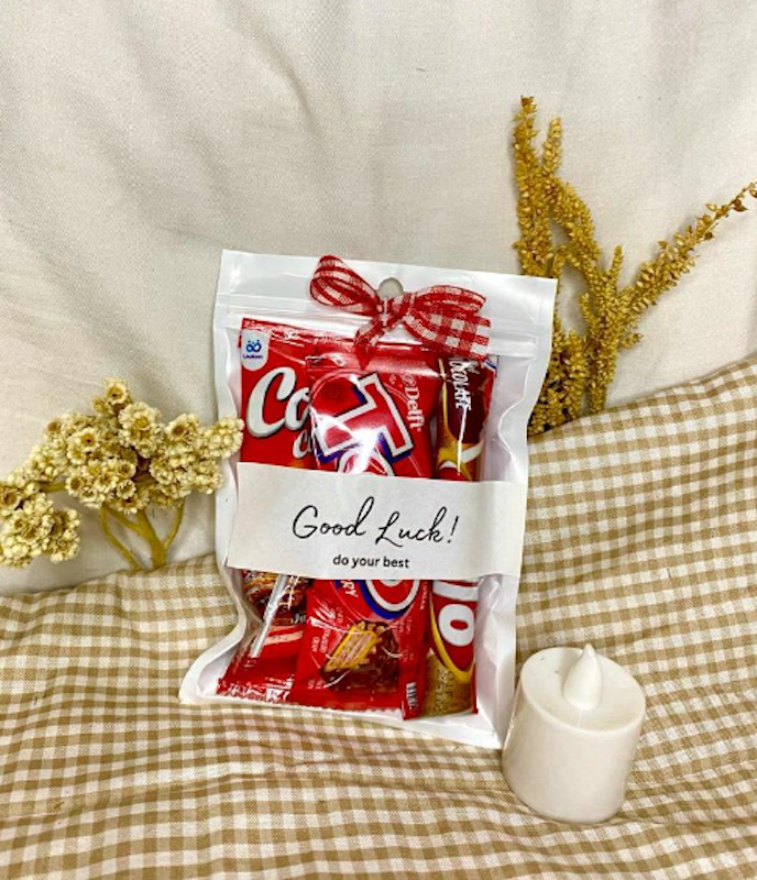 Mini Gift Snack Free Custom Tulisan
