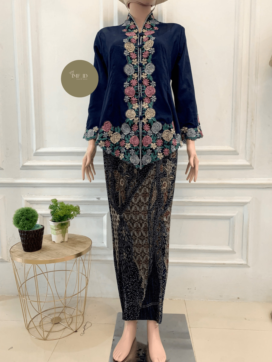  IMF Kebaya Encim Bordir Motif Bunga
