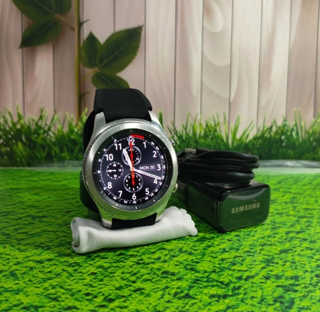 Samsung Electronics Samsung Gear S3 Classic