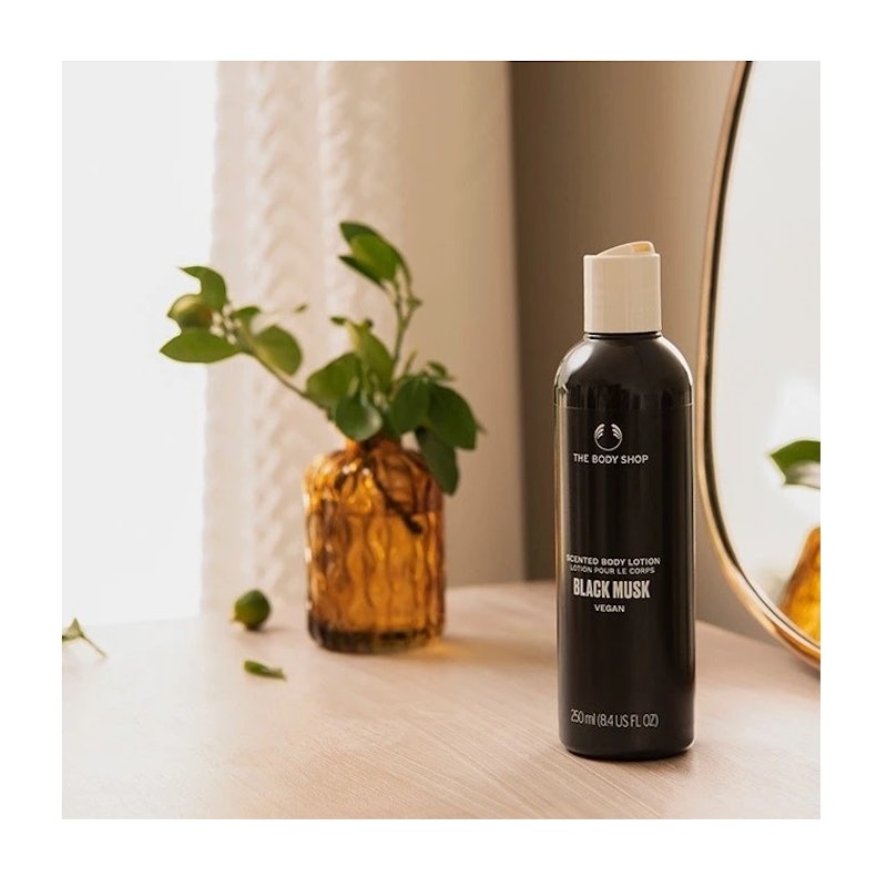 Black Musk Scented Body Lotion 3