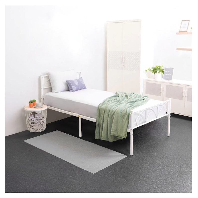 Selma Whitney Tempat Tidur Metal 2