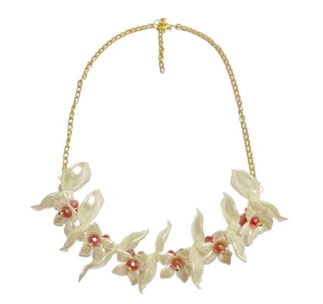 Vileo Handicraft Darlene Crystal Flowery Pearl Necklace