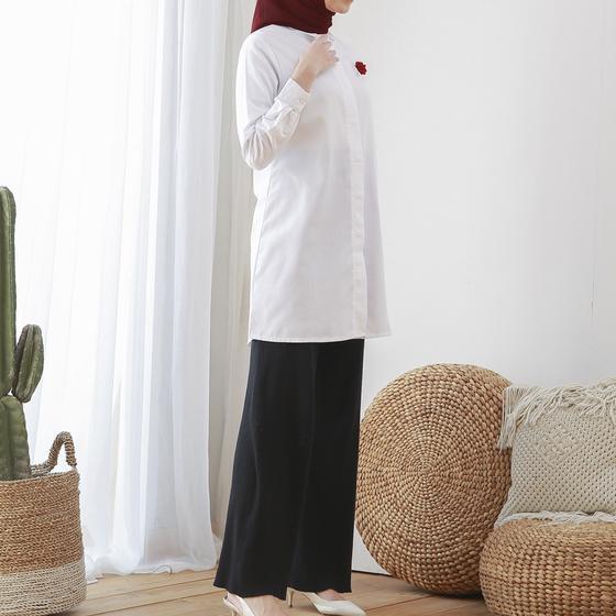 Dari Bunda Untukmu Wulfi Day to Day Kemeja Tunik Putih