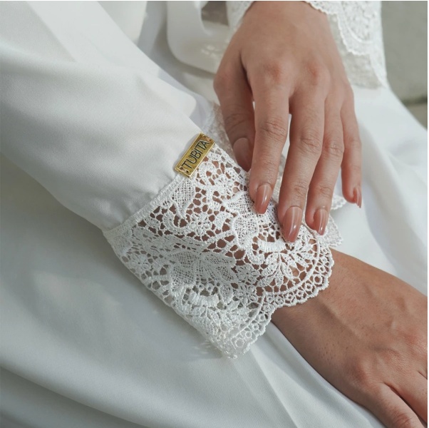 Tubita Meena Lace Abaya