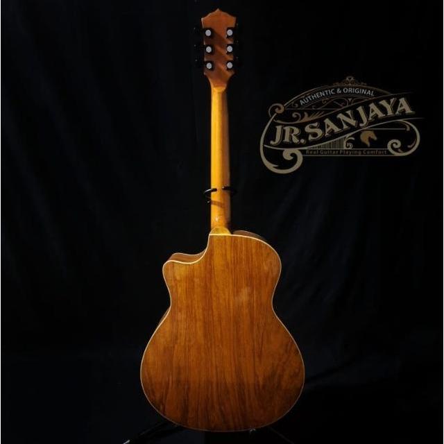 JR.Sanjaya Gitar Akustik Dream 01