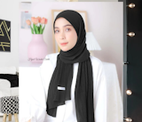 10 Rekomendasi Pashmina Plisket Terbaik 2