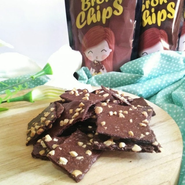 BronChips Keripik Brownies