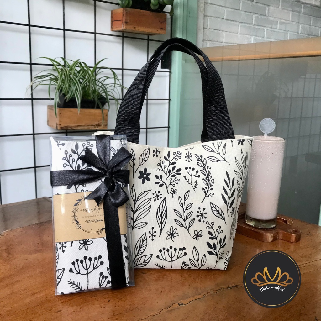 Mini Vera Tote Bag Souvenir 3