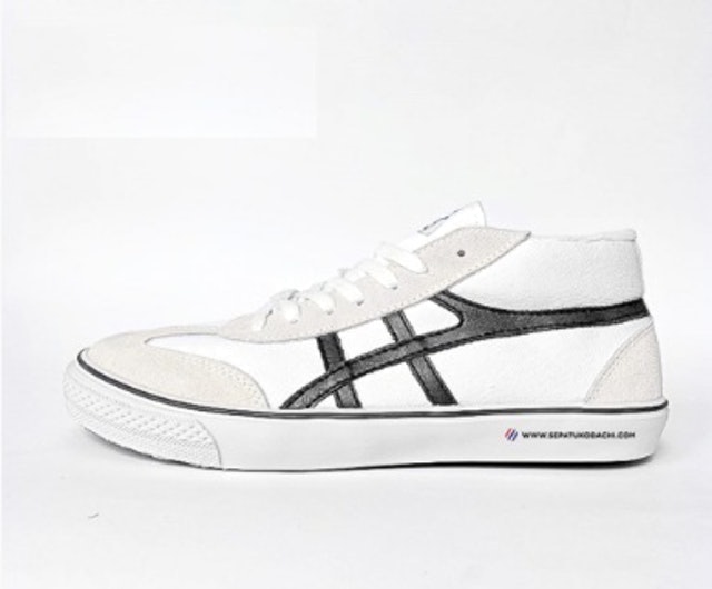 Galaxy White Black – Putih Hitam