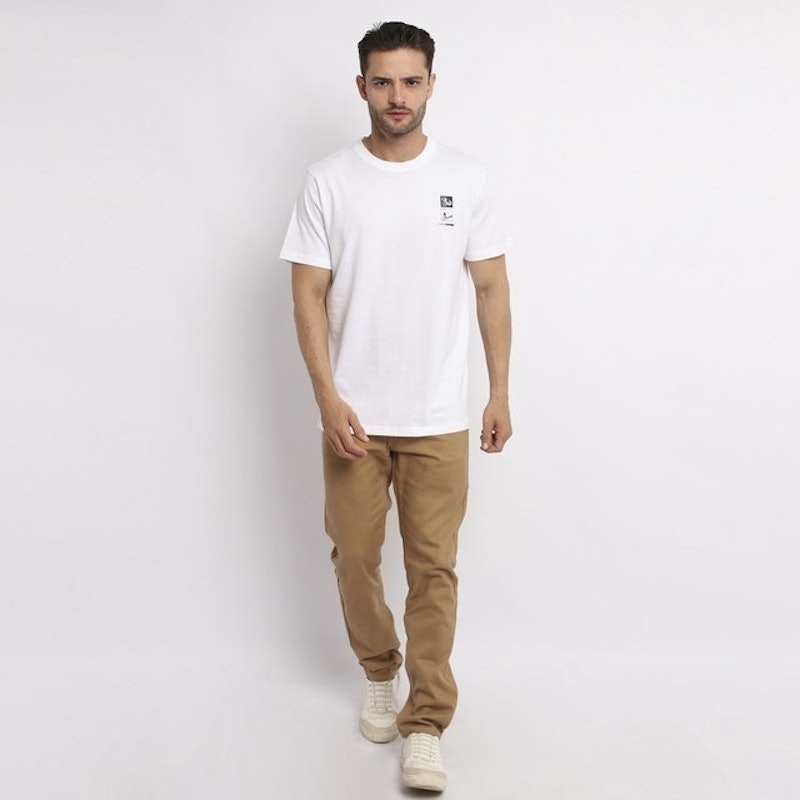 T-Shirt 7.0 Isolated White 5