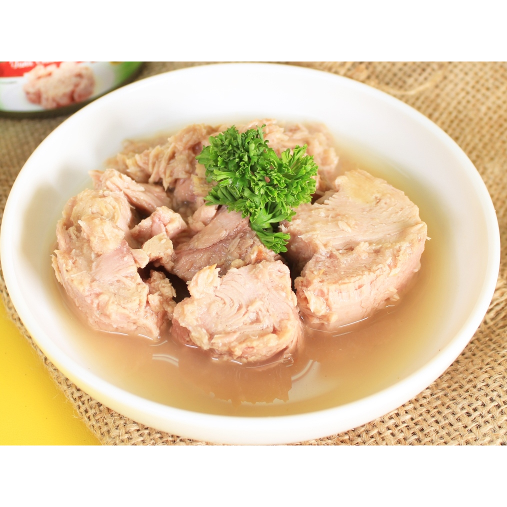 Tuna Kaleng dalam Larutan Garam