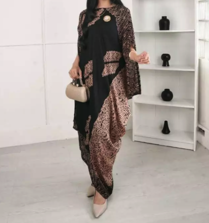  Kinnas Batik Nameera Dress Batik