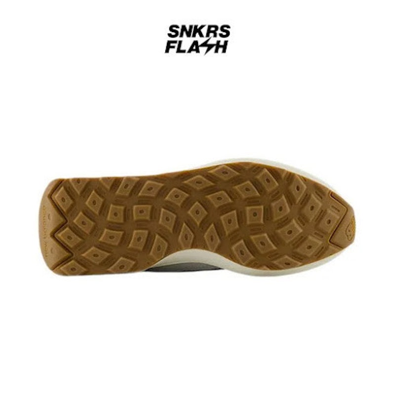 New Balance Sneakers Shoes 370 4