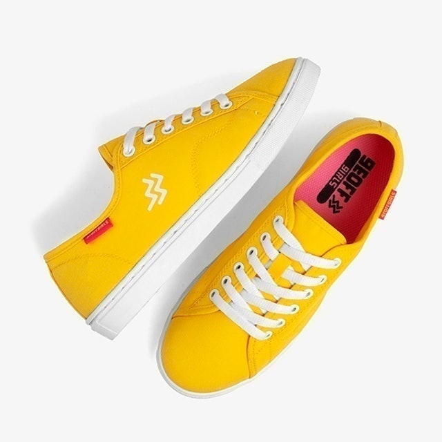 Geoff Max Una Yellow White