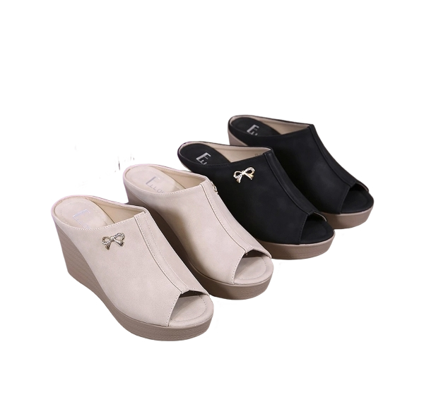 10 Rekomendasi Sandal Wedges Wanita Terbaik (Terbaru Tahun 2025