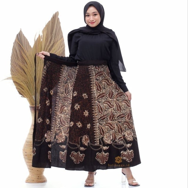10 Rekomendasi Rok Lilit Terbaik  [Ditinjau oleh Fashion Stylist] 3