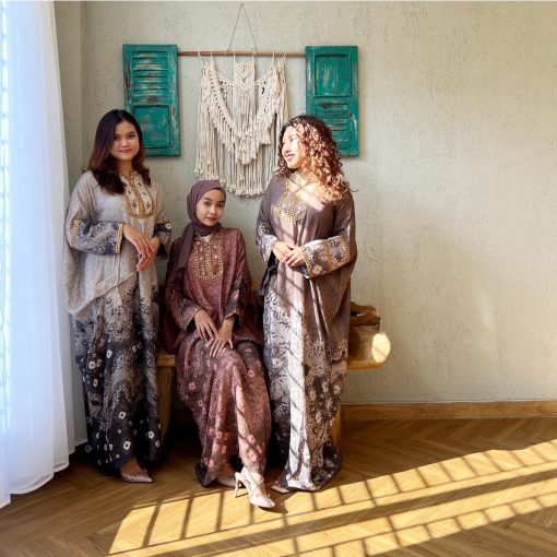 Lausboutique  Kaftan Jumputan Kecubung Volume 4