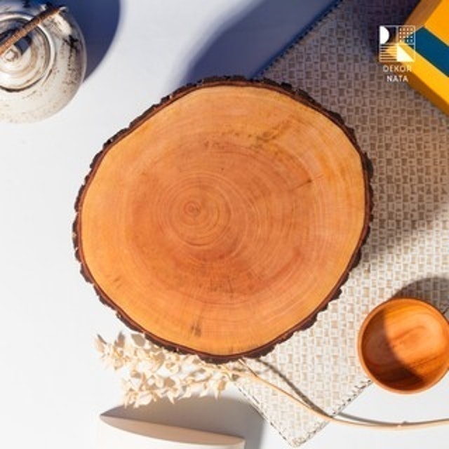 Dekornata  Wooden Cake Stand 