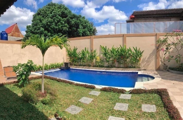 10 Rekomendasi Villa dengan Private Pool di Jogja Terbaik  3