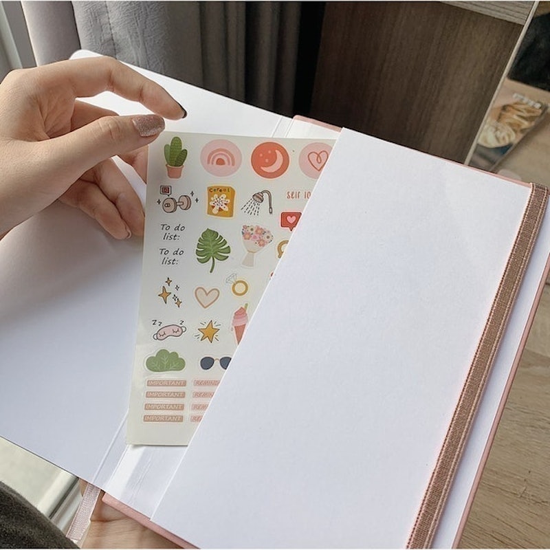 Things To Do Undated Yearly and Weekly Planner 2